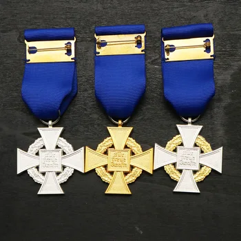 1шт Антикварная Иностранная медаль ручной работы Германия Значок с медалью Железного Креста с лентой Зарубежные антикварные поделки