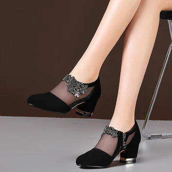 Летние женские туфли на высоком каблуке, сетчатая дышащая женская обувь, заостренные толстые каблуки, модная женская обувь, Комфортные туфли на высоком каблуке, новинка 2023 года